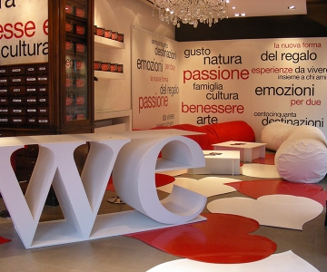 WEbox Temporary StoreÂ Â· ALPITOUR